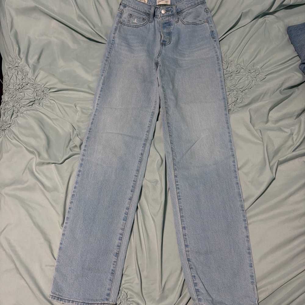 Universal Thread Sky Blue Wide Leg Jeans
